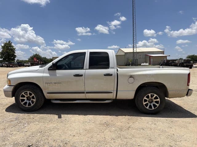 Image of Dodge Ram 1500 equipment image 1
