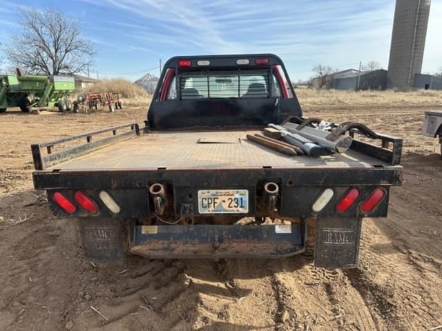 Image of Dodge Ram 3500 equipment image 4