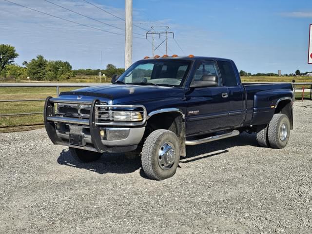 Image of Dodge Ram 3500HD equipment image 1