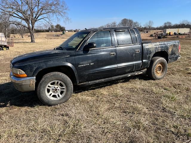 Image of Dodge Dakota equipment image 2