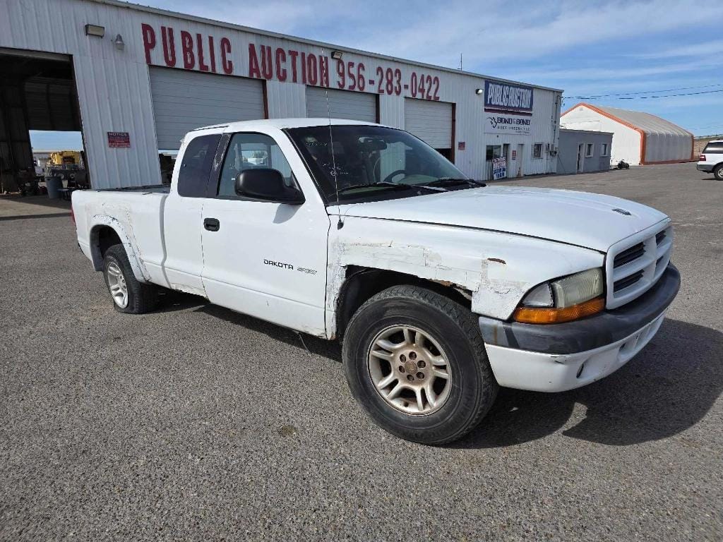 2002 Dodge Dakota Equipment Image0