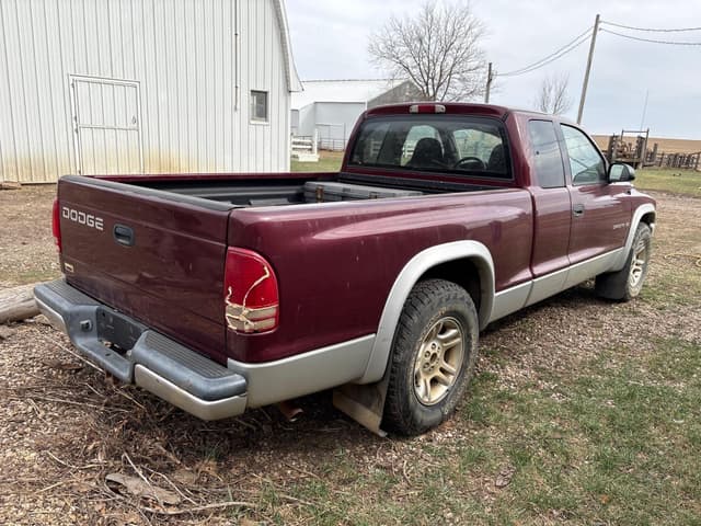 Image of Dodge Dakota equipment image 2