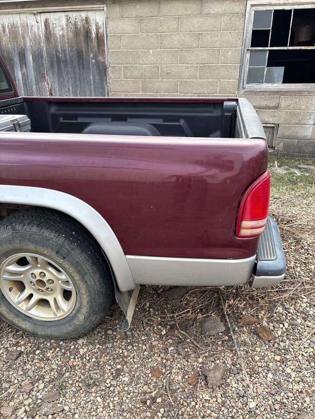 Image of Dodge Dakota equipment image 4