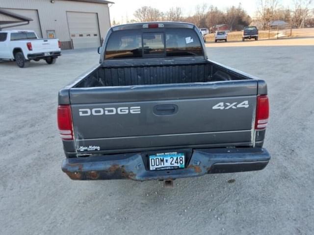 Image of Dodge Dakota equipment image 3