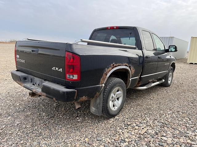 Image of Dodge Ram 1500 equipment image 4