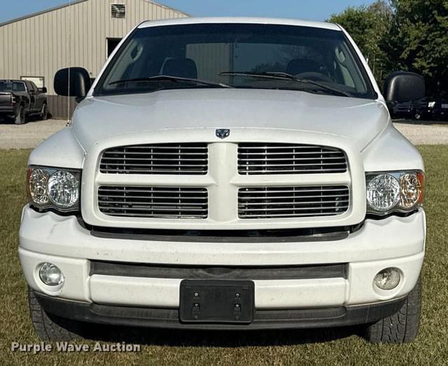Image of Dodge Ram 1500 equipment image 1