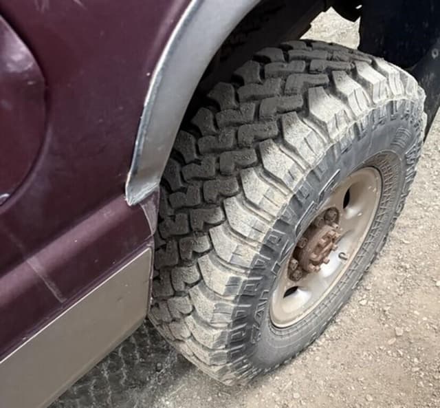 Image of Dodge Ram 2500 equipment image 3