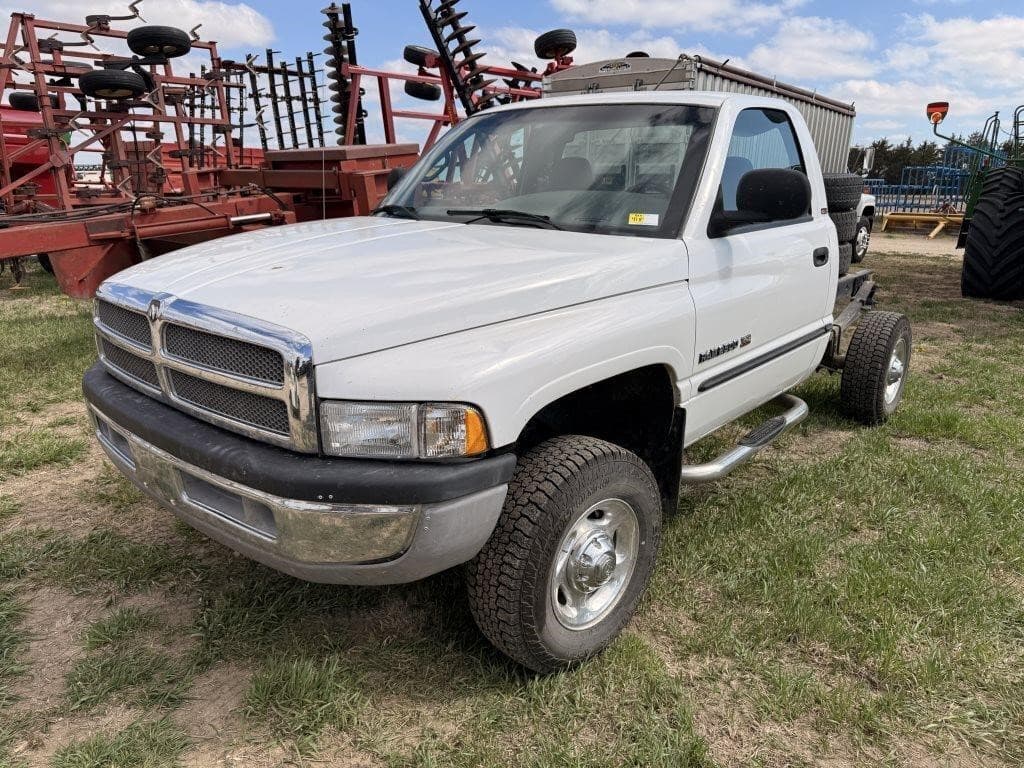 Image of Dodge Ram 2500 Primary image