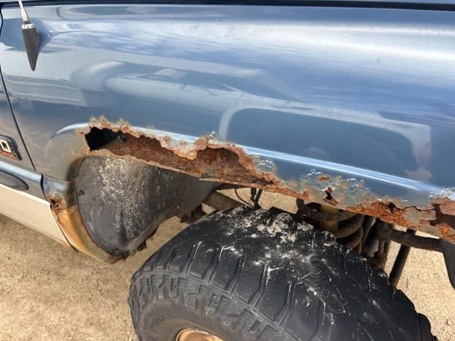 Image of Dodge Ram 2500 equipment image 4