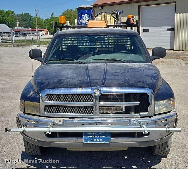 Image of Dodge Ram 2500 equipment image 1