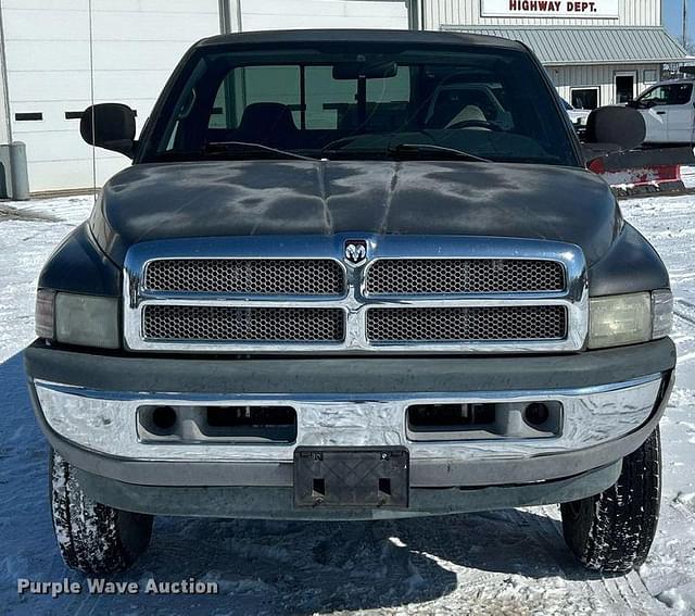 Image of Dodge Ram 2500 equipment image 1