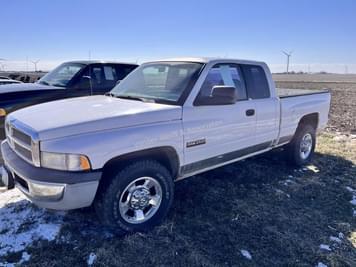 Main image Dodge Ram 2500
