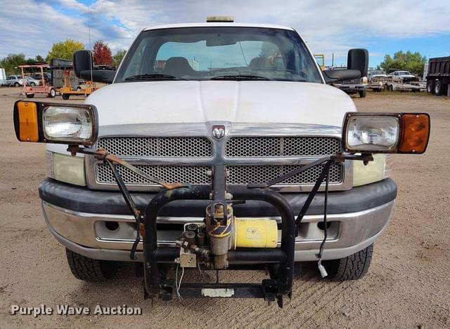 Image of Dodge Ram 2500 equipment image 1