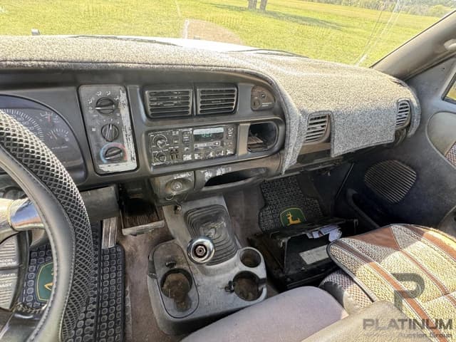 Image of Dodge Ram 3500 equipment image 3