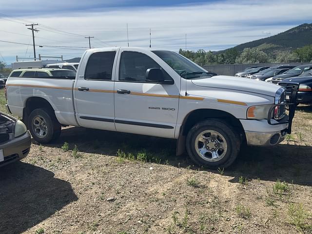 Image of Dodge Ram 1500 equipment image 3