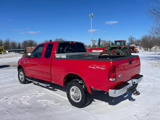 Image of Ford F-150 equipment image 2