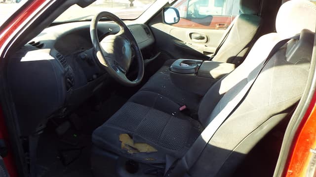 Image of Ford F-150 equipment image 3