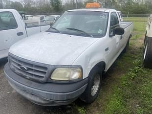 2002 Ford F-150 Equipment Image0