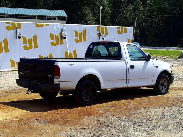 Image of Ford F-150 equipment image 4