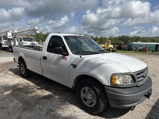 Image of Ford F-150 equipment image 3