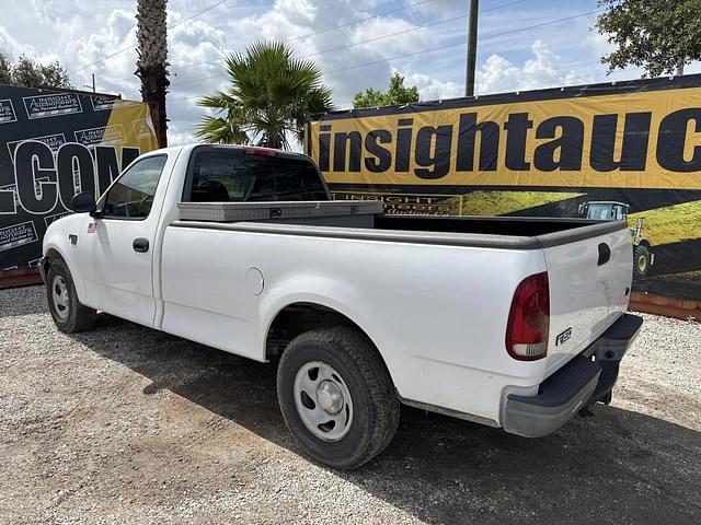 Image of Ford F-150 equipment image 1