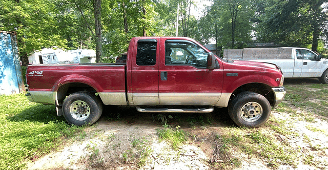 Image of Ford F-250 equipment image 2