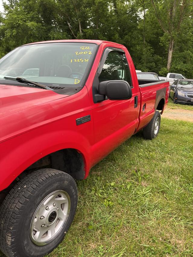 Image of Ford F-250 equipment image 4
