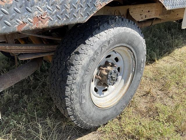 Thumbnail image Ford F-250 11