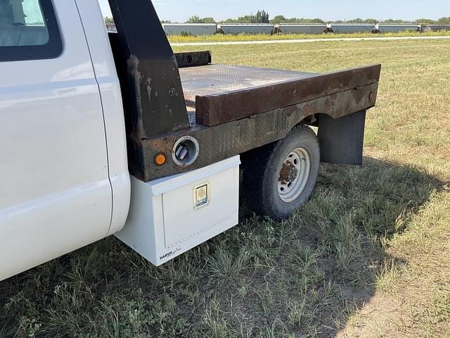 Thumbnail image Ford F-250 6