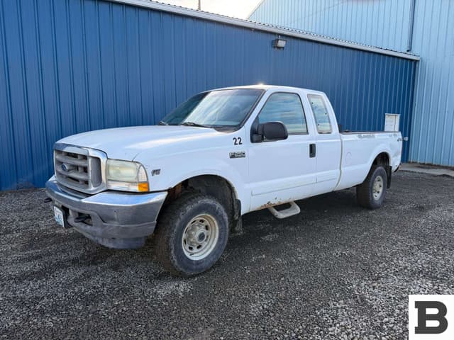 Image of Ford F-250 equipment image 2