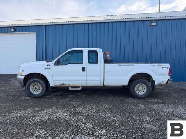 Image of Ford F-250 equipment image 3