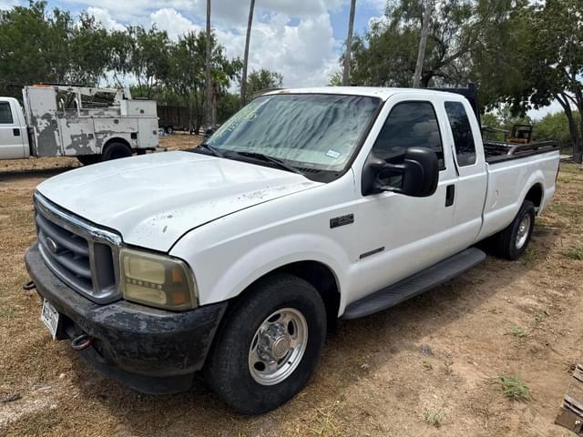 Image of Ford F-250 equipment image 1