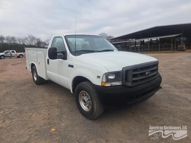 Image of Ford F-250 equipment image 2