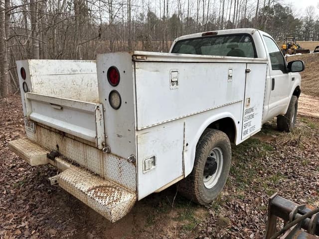 Image of Ford F-250 equipment image 4