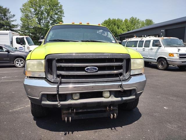 Image of Ford F-250 equipment image 1