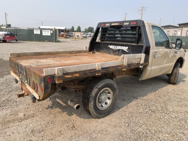 Image of Ford F-250 equipment image 4