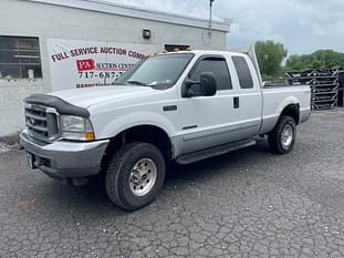 2002 Ford F-250 Equipment Image0