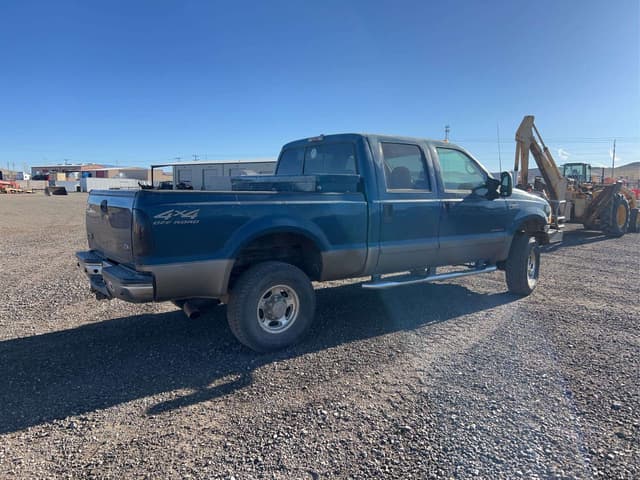 Image of Ford F-350 equipment image 2