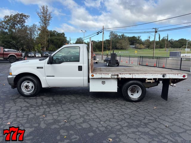 Image of Ford F-350 equipment image 2