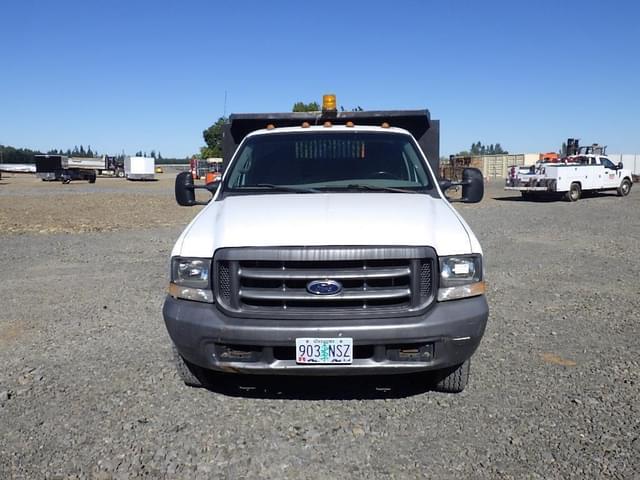 Image of Ford F-350 equipment image 1