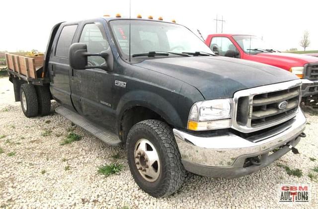 Image of Ford F-350 equipment image 1