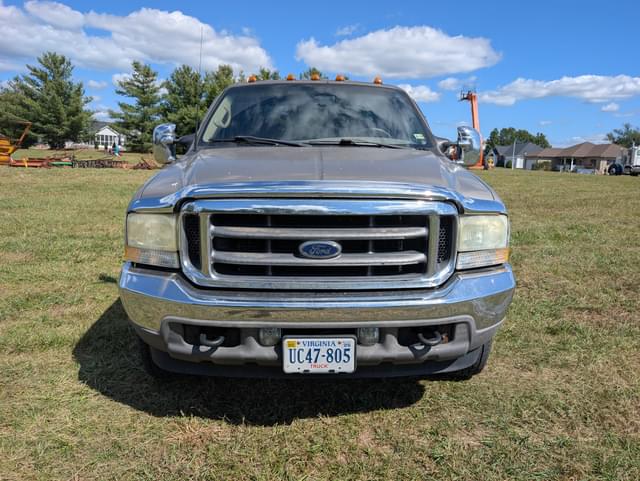 Image of Ford F-350 equipment image 1