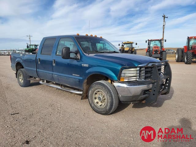 Image of Ford F-350 equipment image 1