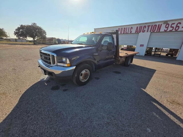 Image of Ford F-150 equipment image 1