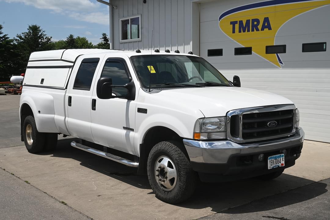 Image of Ford F-350 Primary image