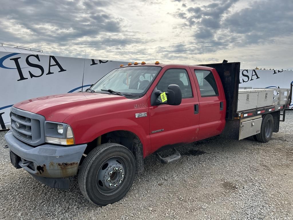 Image of Ford F-450 Primary image