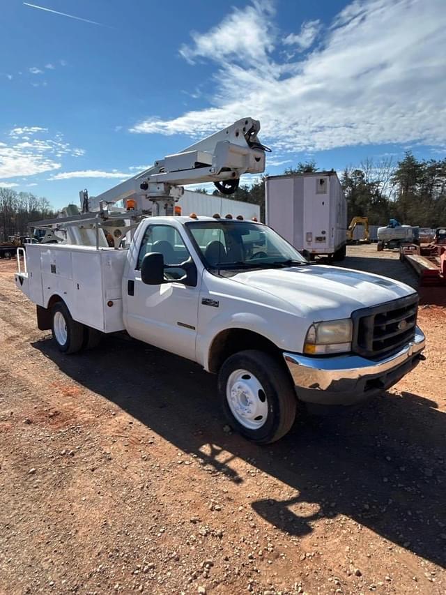 Image of Ford F-450 equipment image 1