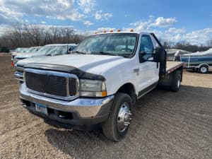 2002 Ford F-550 Image