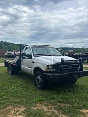 2002 Ford F-550 Equipment Image0