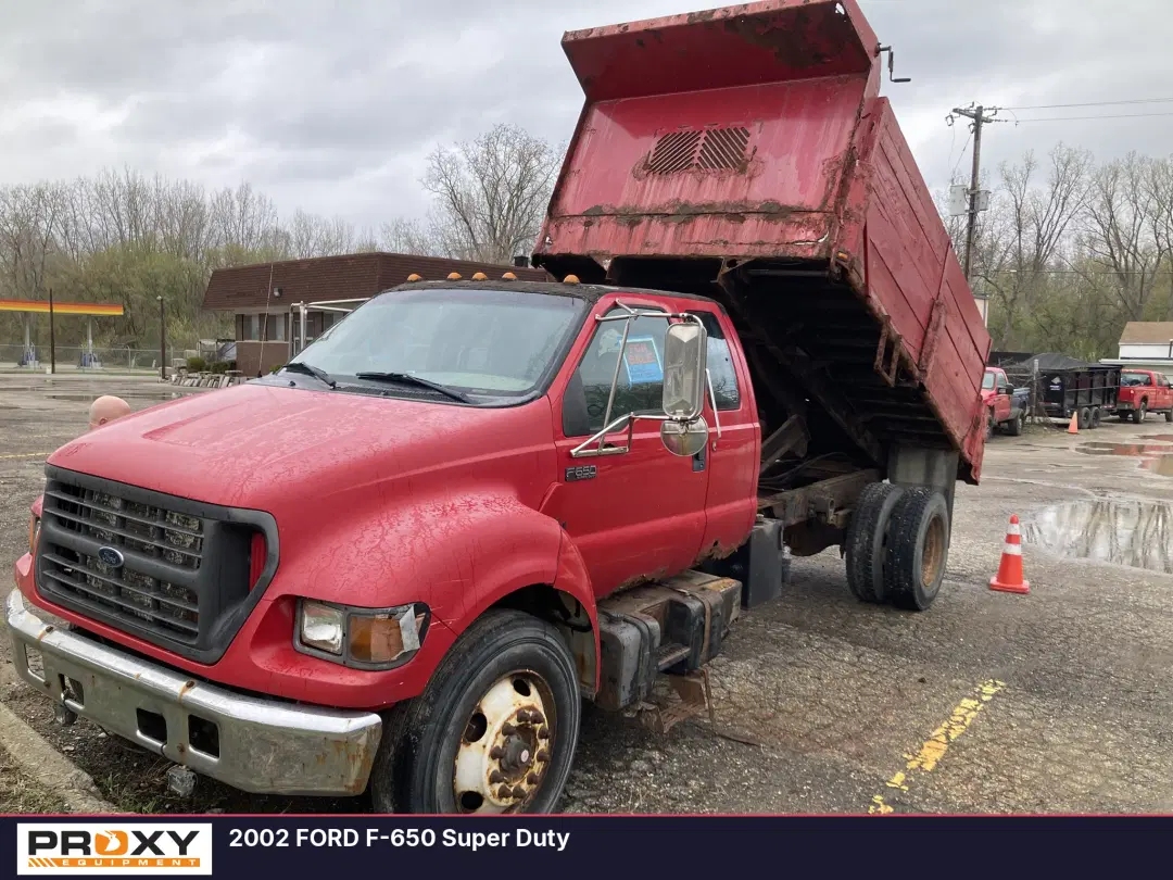 Image of Ford F-650 Primary image